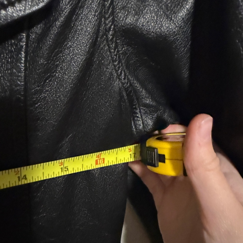 Vintage Wilson’s Maxima y2k leather cropped trench coat size small - Picture 6 of 8